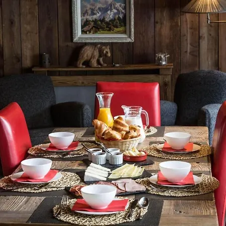 Contact Us At What App - 0041-798-079-427 To Book!! - Chalet Merveilleusement Confortable Avec 3 וילה שאמוני