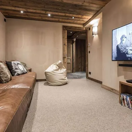 Contact Us At What App - 0041-798-079-427 To Book!! - Chalet Merveilleusement Confortable Avec 3 וילה *